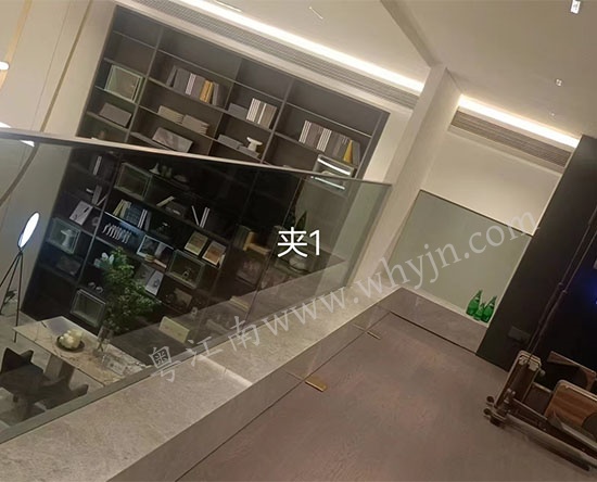 玻璃欄桿